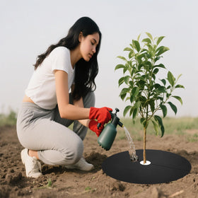 GetFeeds thickened non-woven tree rings protect mulch and reduce weed growth.