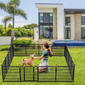 Getlay discreet yard border fence preserves garden aesthetics.