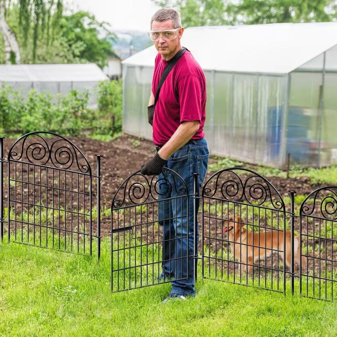 Getlay Tall Garden Fence modular design adapts to uneven ground with a 1.5-inch footing.