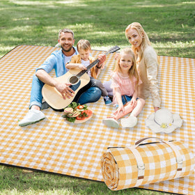 G GOOD GAIN picnic blanket 80x80 open on grass for family comfort.