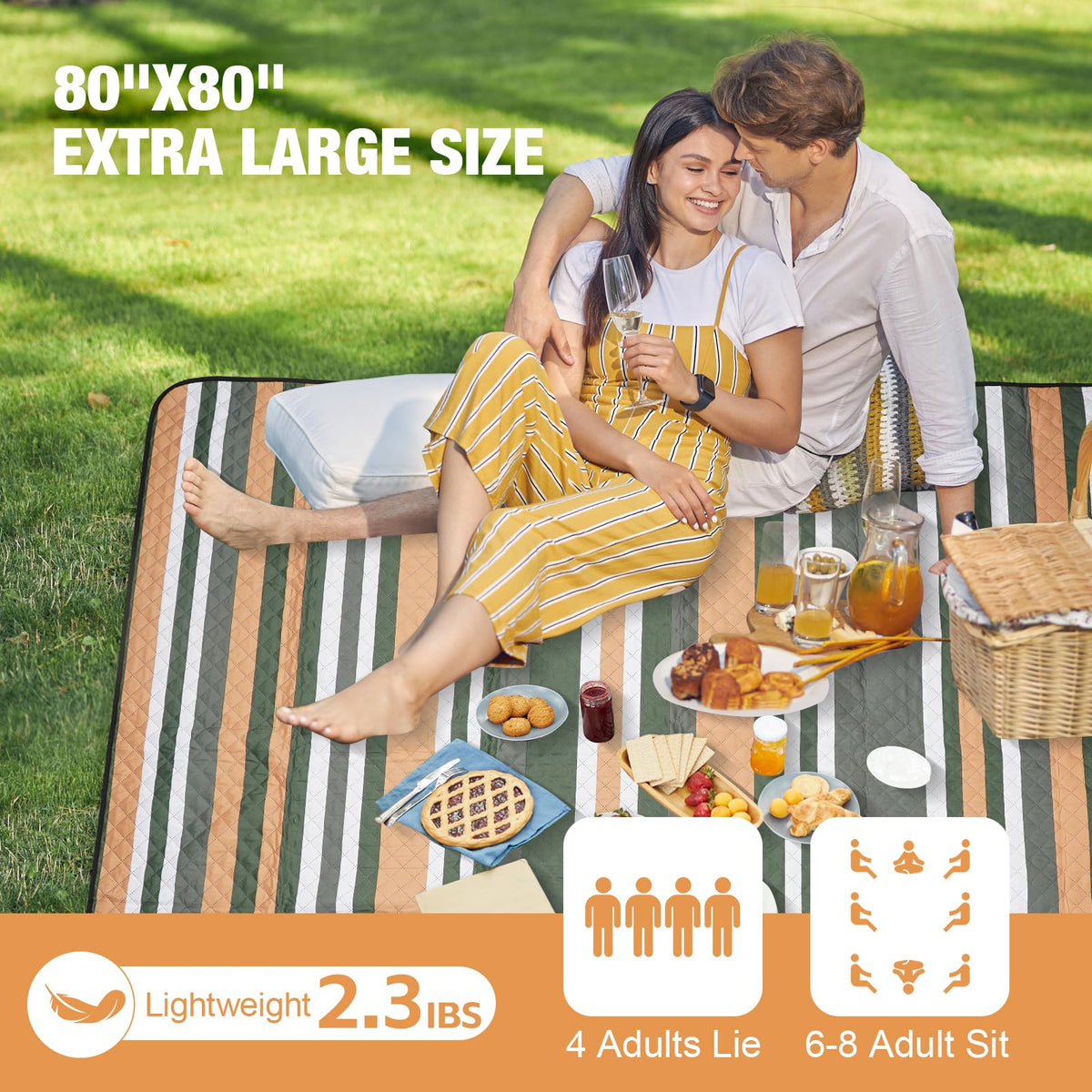 G GOOD GAIN folded-compact picnic blanket, easy to carry on trips.