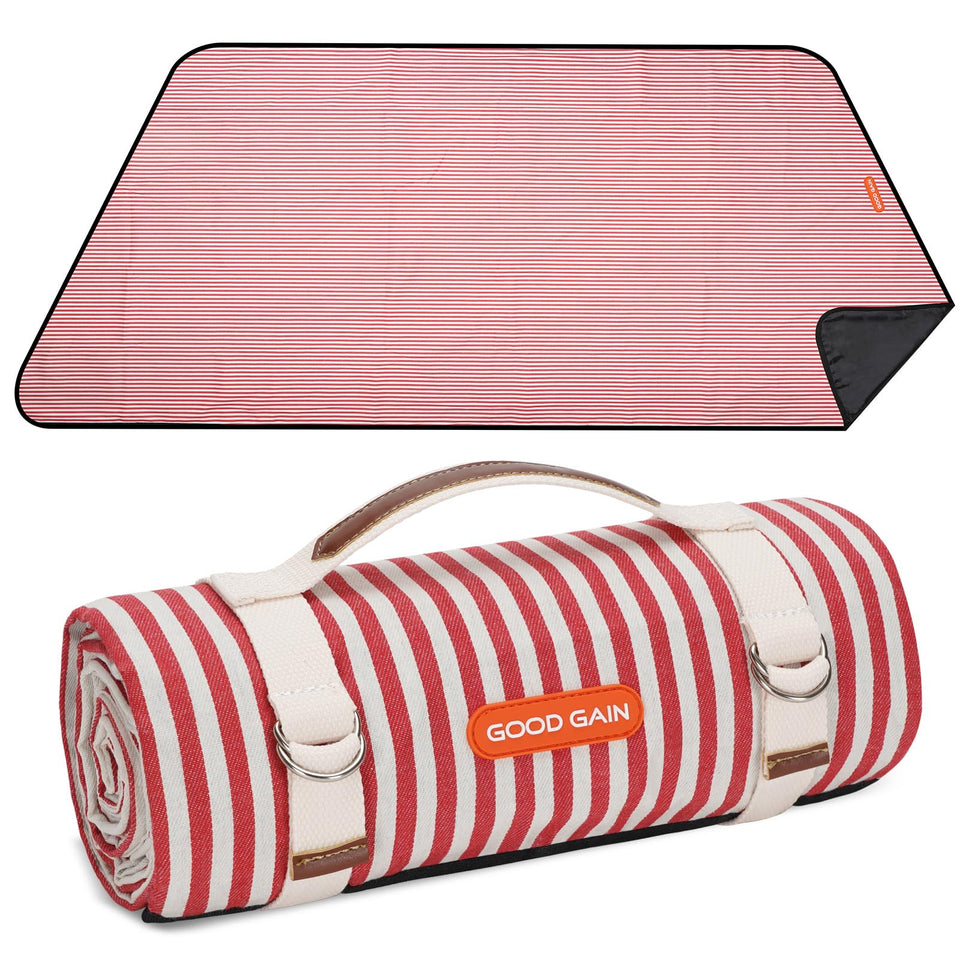 G GOOD GAIN picnic blanket with waterproof backing for dry seating on grass.