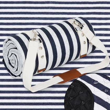 G GOOD GAIN waterproof picnic blanket shows ample space for family picnics