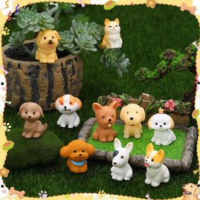 GGSTDDUP car dashboard decor with playful animal figurines.