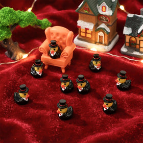 GGSTDDUP resin duck wearing hat on cake top decoration for festive displays.