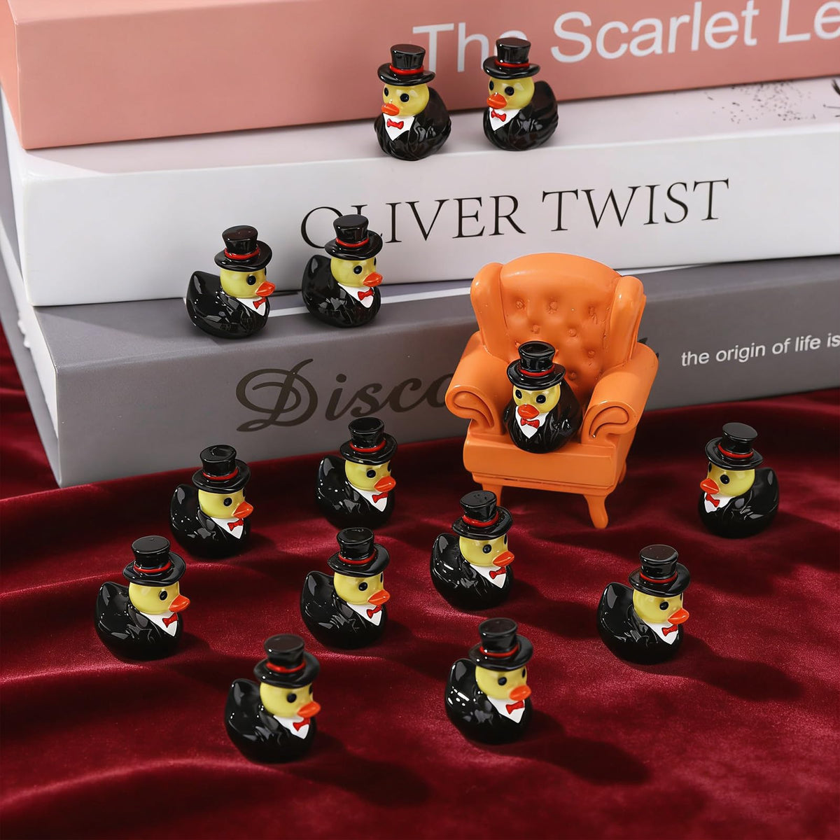 GGSTDDUP small duck figures perfect for party favors and cake surprises.