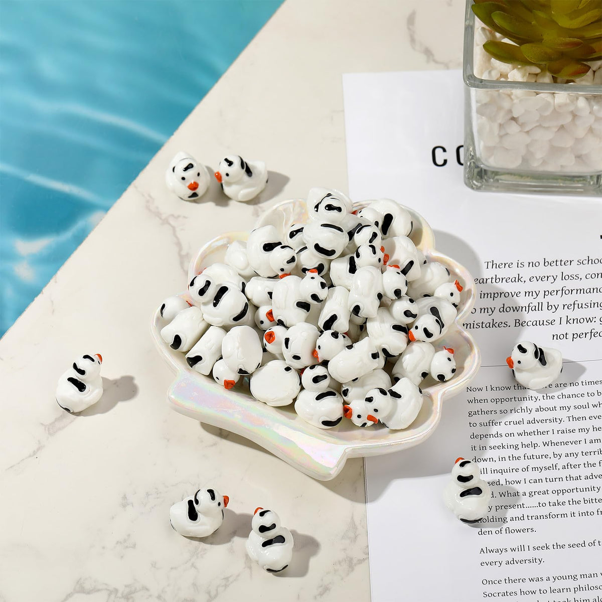 GGSTDDUP cow-pattern ducks suitable for baths, pools, or beach-themed setups.