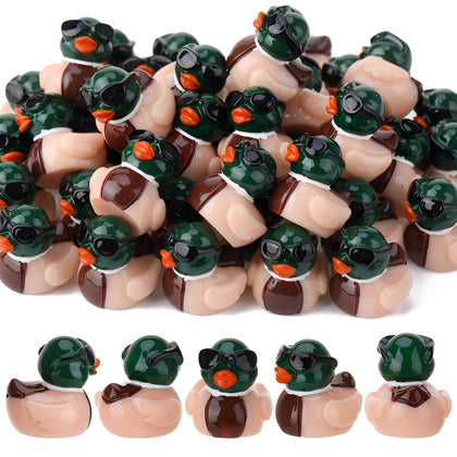 GGSTDDUP mini mallard ducks with sunglasses decorate shelves and desks with playful charm.