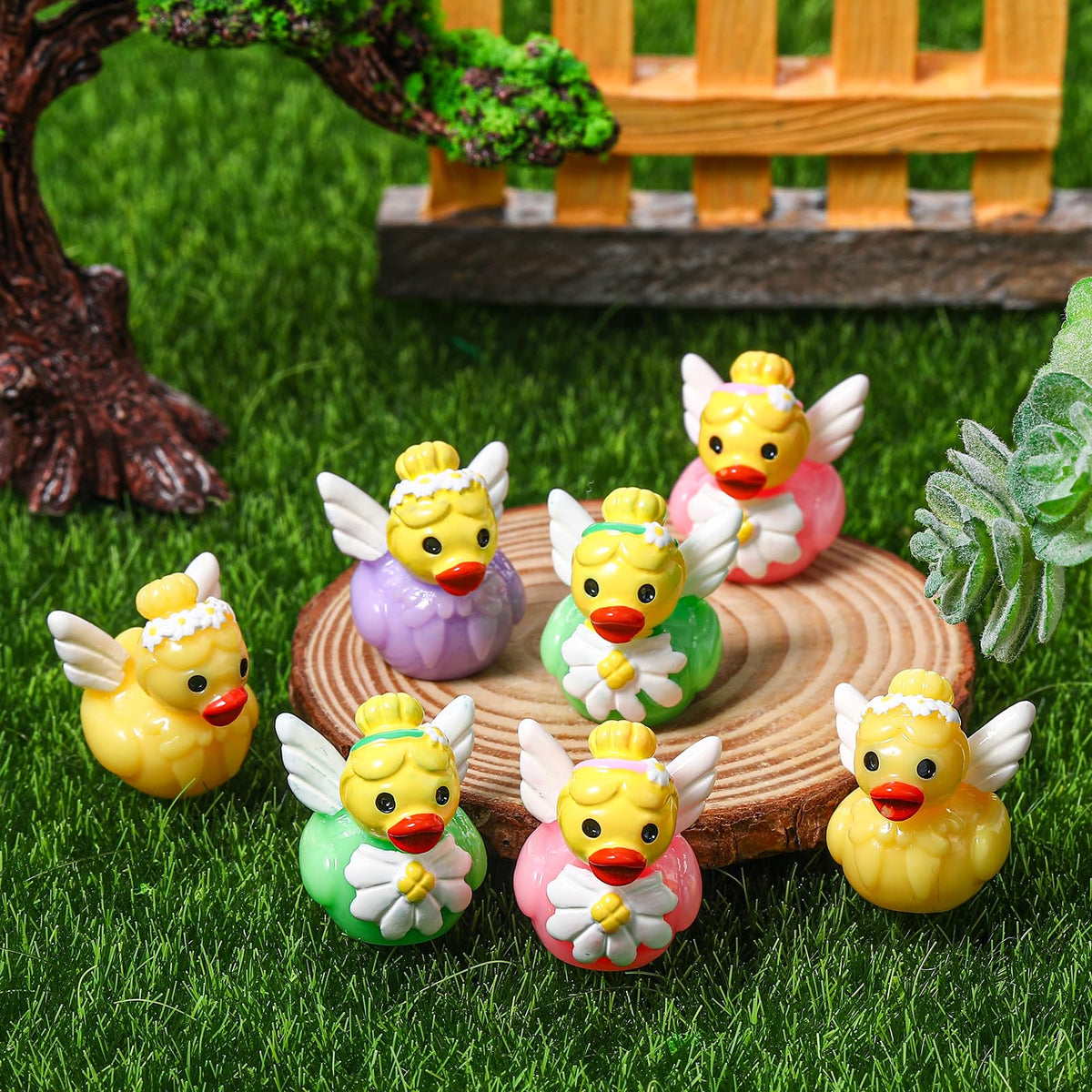 GGSTDDUP mini resin ducks turn pranks into lighthearted memories
