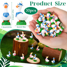 GGSTDDUP tiny resin goose with birthday hat ideal as cake decor