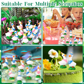 GGSTDDUP birthday goose mini figure as cake topper and charm