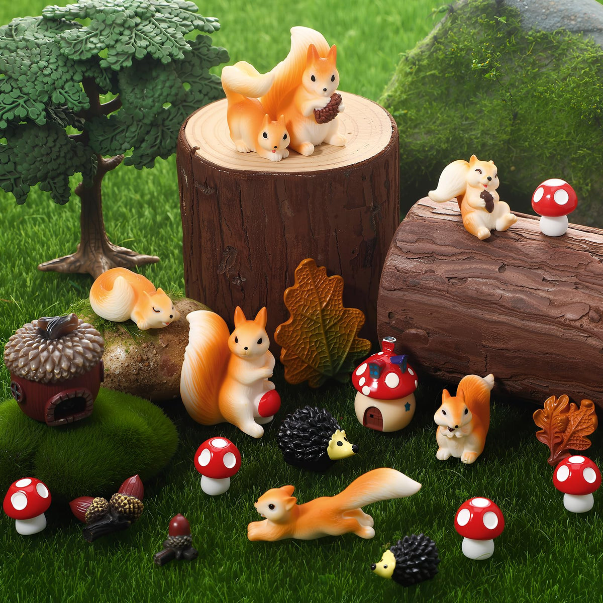 GGSTDDUP adorable squirrels ready to brighten shelves or desks.