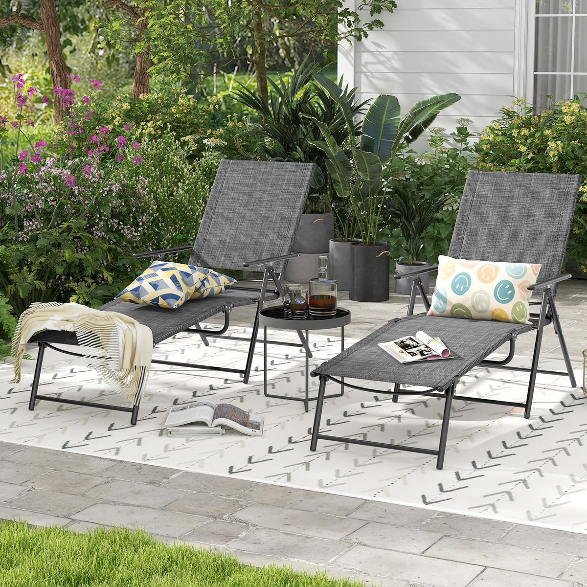 Giantex lounge chair outdoor portable design grey — fold compactly for storage.