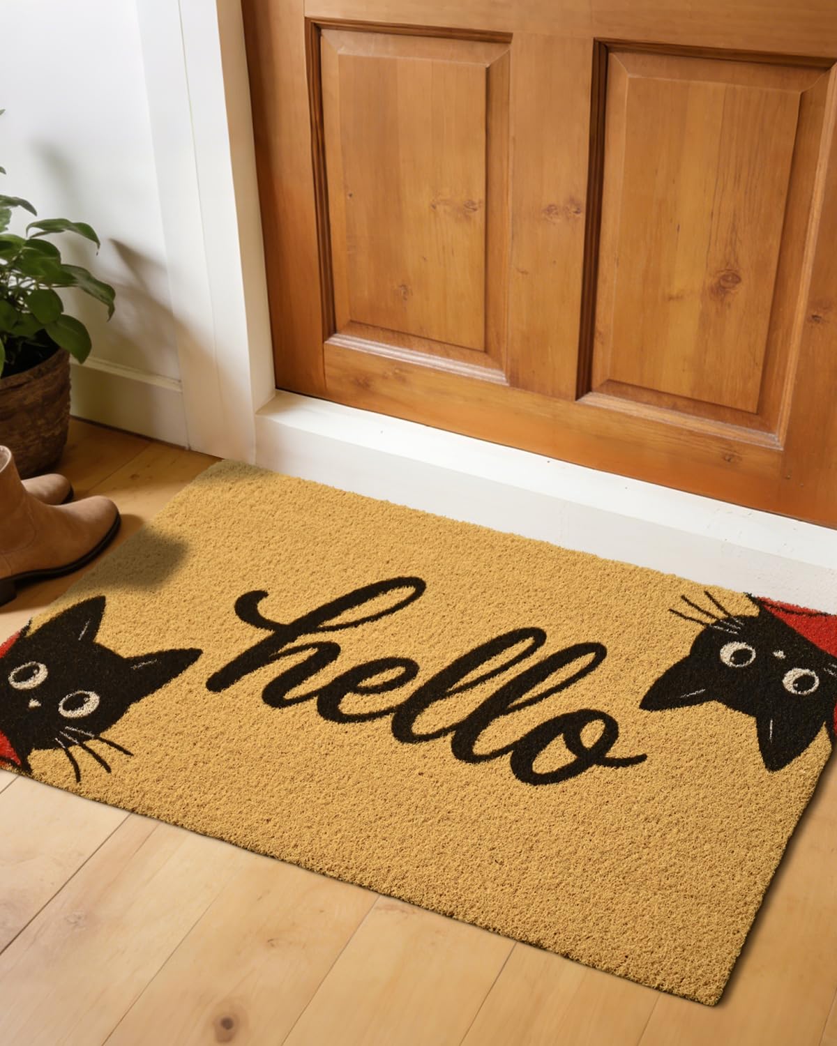 Gifeas pet-friendly design offers whimsy while reducing outdoor mess.