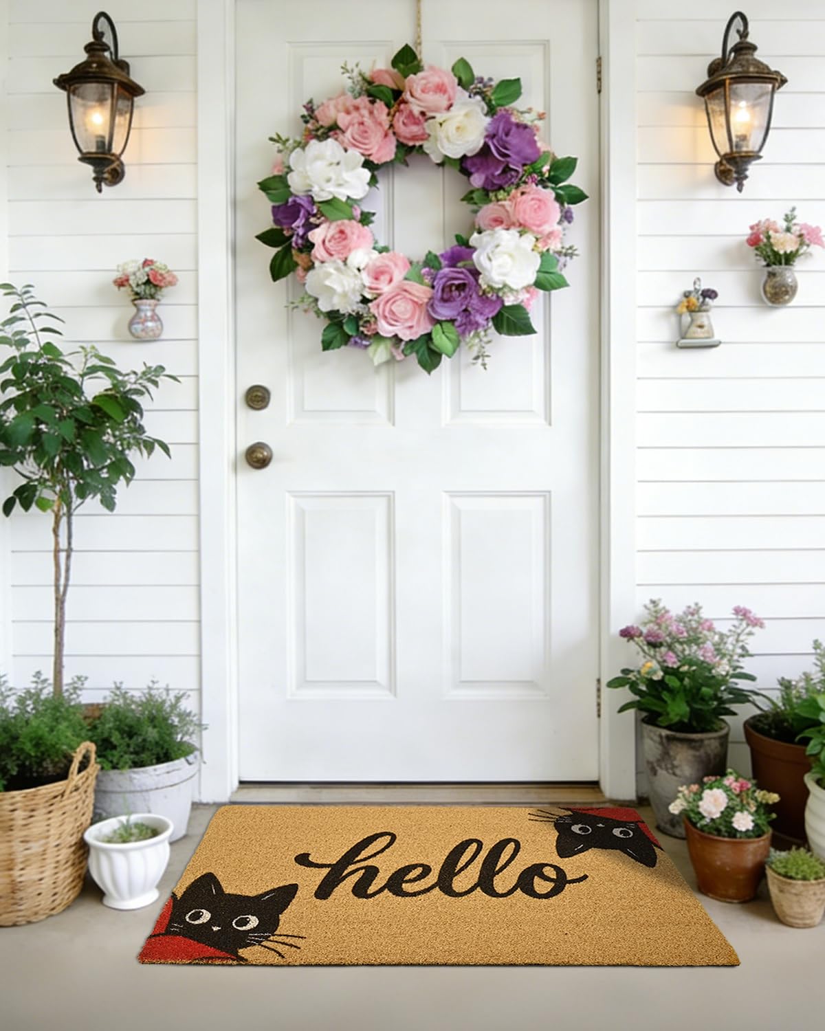 Gifeas durable doormat cleans easily with water rinse and light sponge.