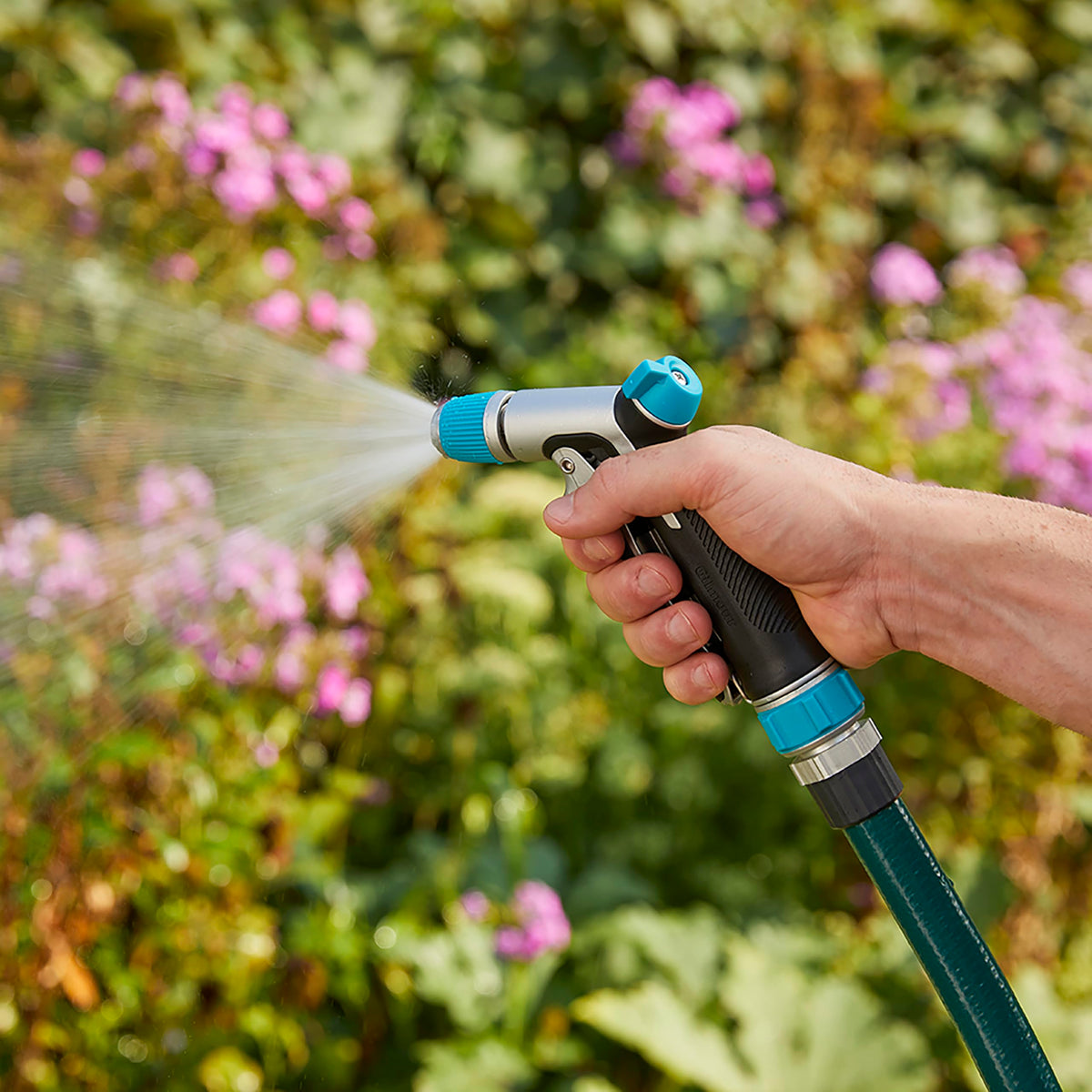 Gilmour ideal tool for vegetables, flowers, and lawns with versatile spray options.