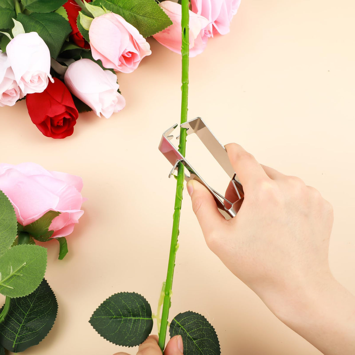 Gisafai rose stripper demonstrates easy squeeze action on thorny stems.