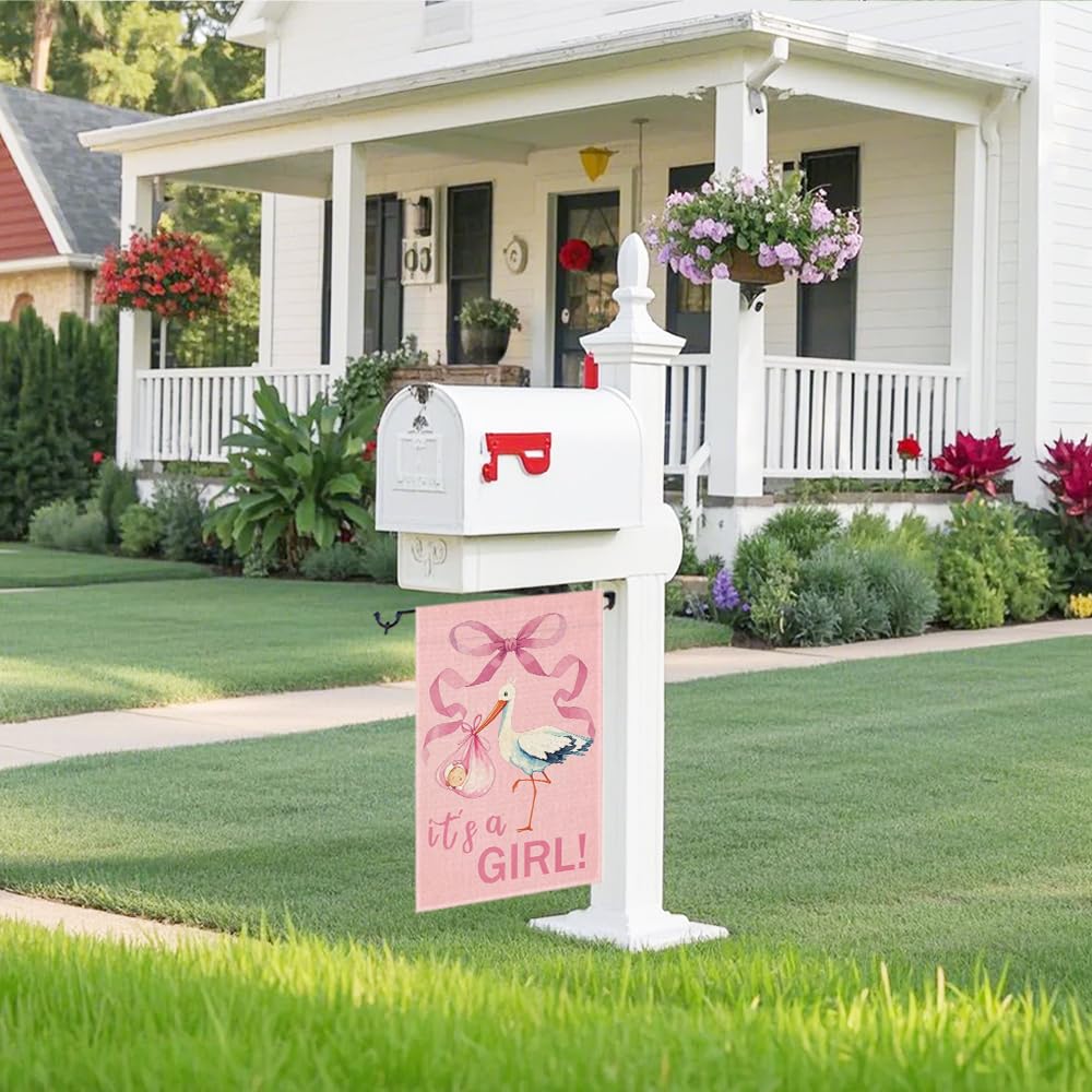 Gkodw easy-install garden flag with top sleeve for quick setup.