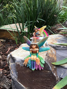 GlitZGlam Daisy exclusive design, unique collectible fairy.