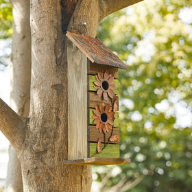 Glitzhome wooden pallet bird house showcases hand-painted rustic style.