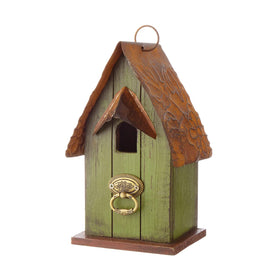 Glitzhome bird house outdoors with rustic cedar design inviting small birds.