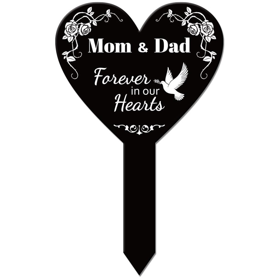 GLOBLELAND heart memorial stake, face-on view, ideal for garden remembrance display.