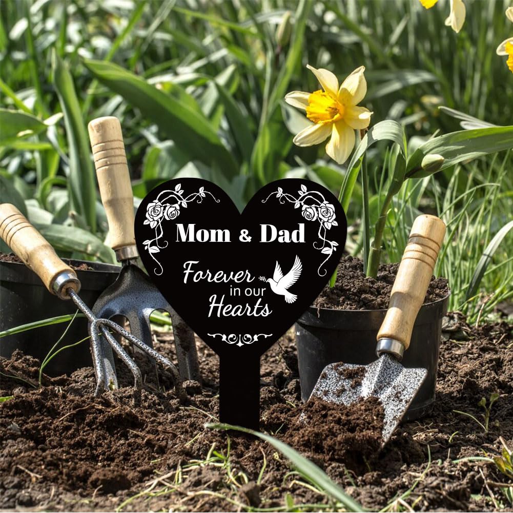 GLOBLELAND heart stake in garden display, versatile outdoor reminder.