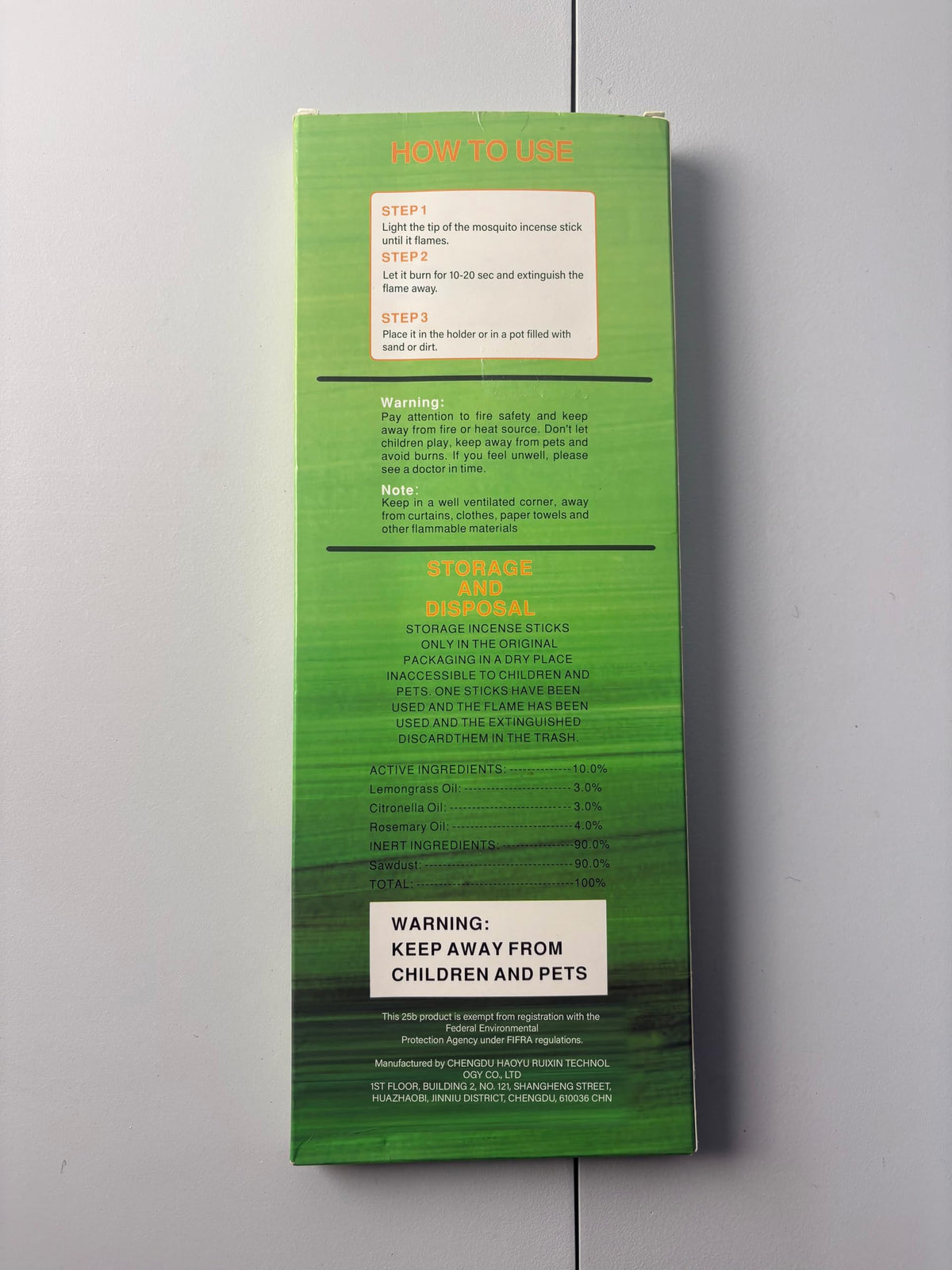 Glovv citronella sticks emit a refreshing botanical scent outdoors