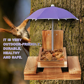 Gnodry design offers two positions for corn cob or umbrella setup.