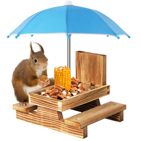 Gnodry Squirrel Feeder with umbrella shade for outdoor meals