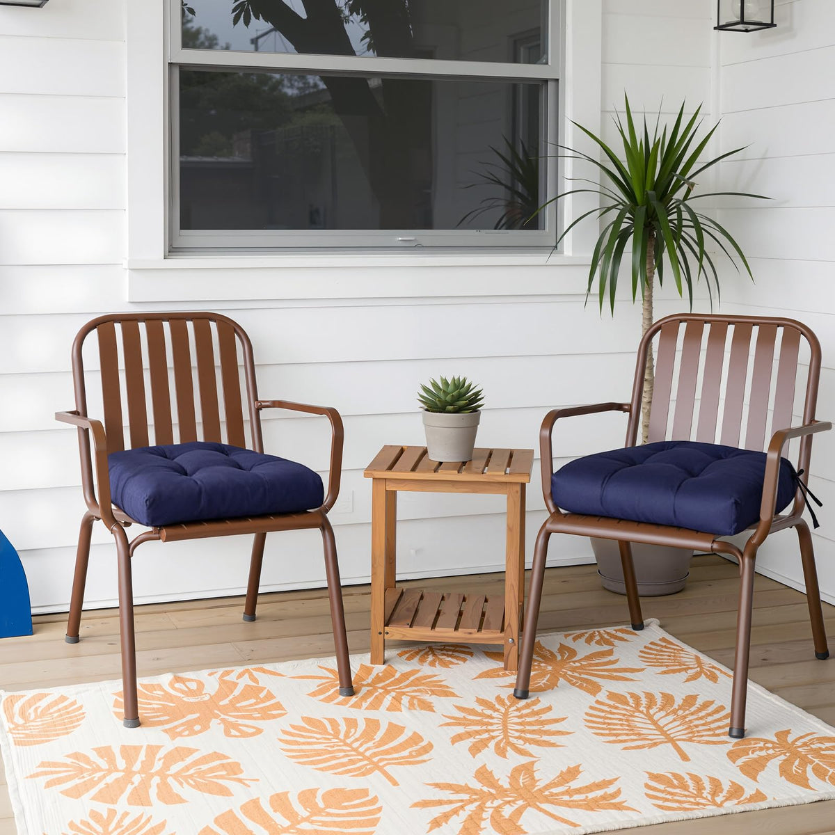 Gnostik cushions are easy to spot clean with a damp cloth.