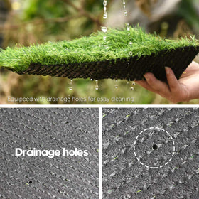 Goasis Lawn UV protection depiction, preserving color in outdoor conditions.