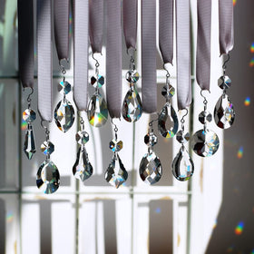 GOLDENHAITAI crystal prisms ideal for elegant wedding and party decor.