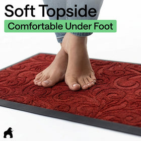 Natural rubber backing on the WeatherMAX mat adds durability for frequent use.