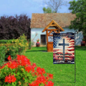 GPGHE Double-sided print keeps graphics legible from both sides.