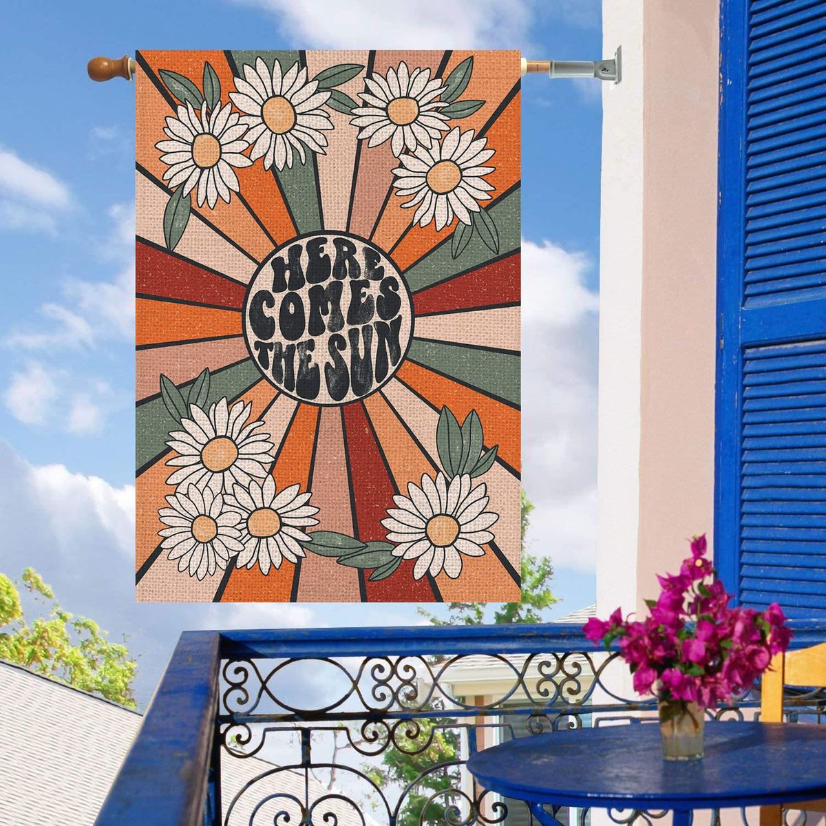 GPGHE Summer House Flag double-sided print, keeps image legible from either side.