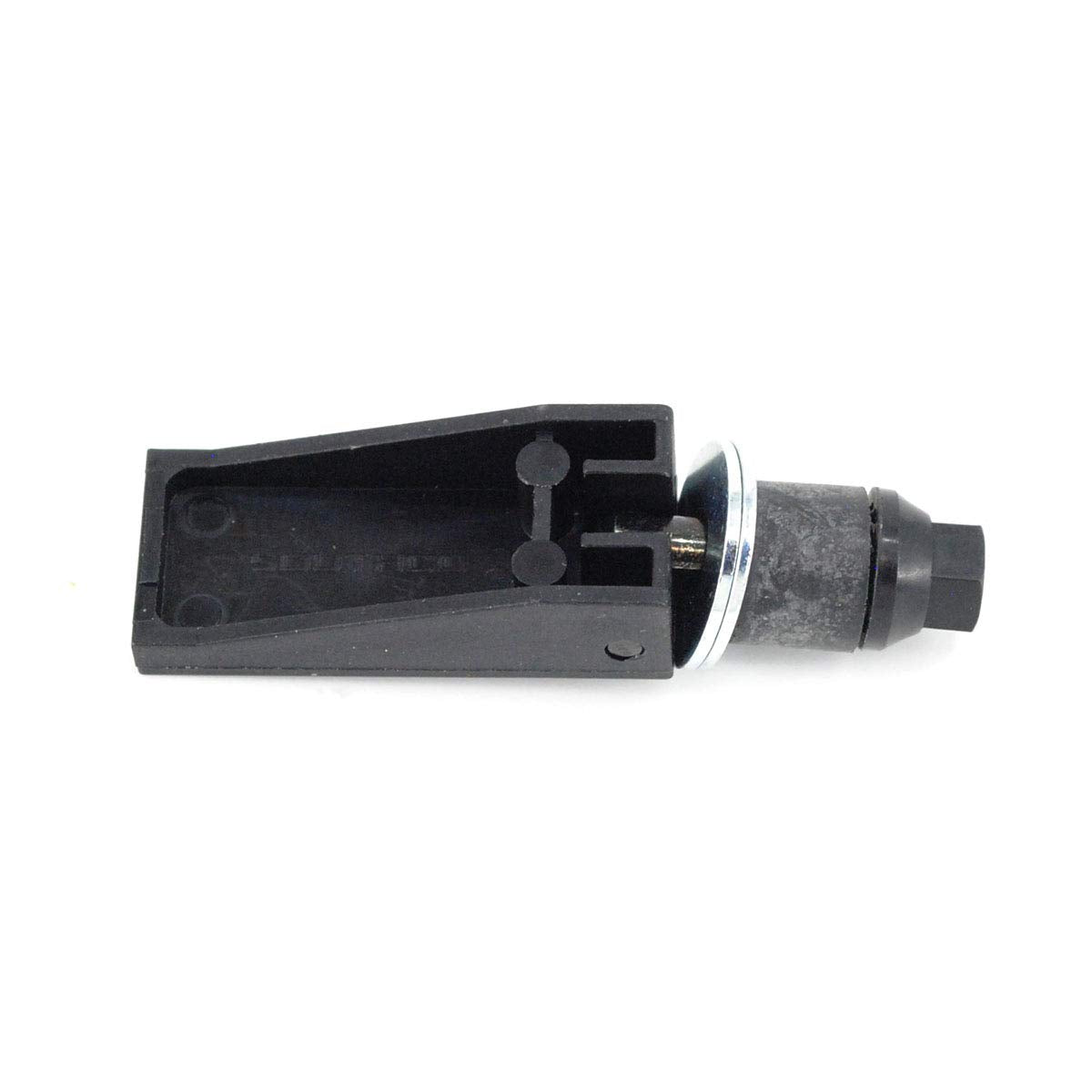 Grasshopper Swell latch assembly ensures precise radiator grille fit for liquid-cooled mowers.