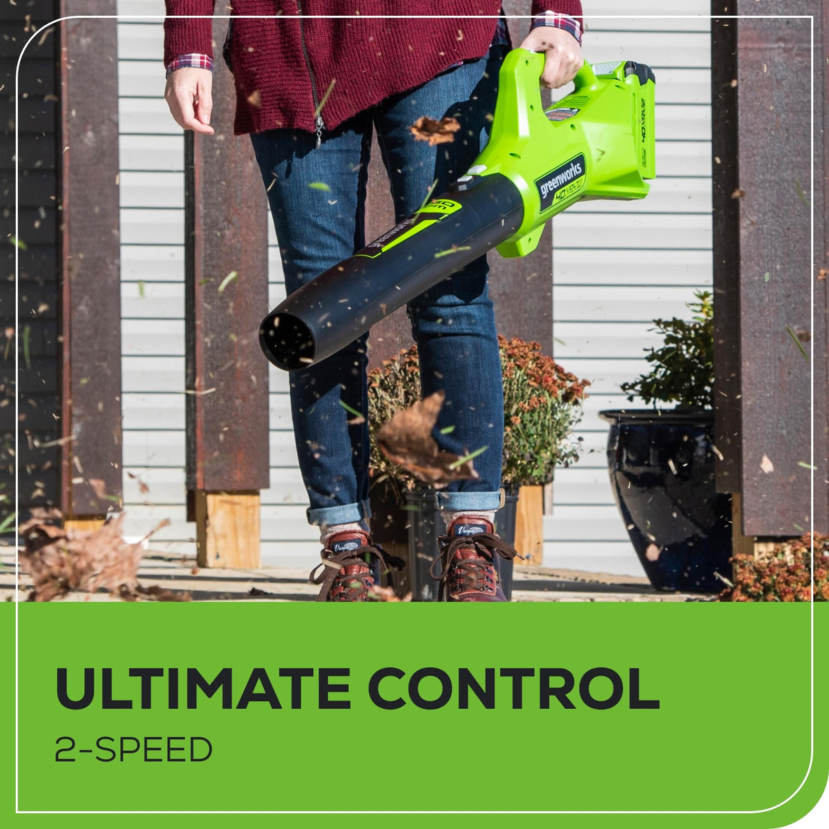 Greenworks 40V axial leaf blower side handle highlighting comfortable grip
