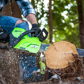 Greenworks Pro easy-start system enables quick, frustration-free starts.