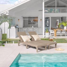 Greesum waterproof PP material provides durable, weatherproof seating for year-round outdoor use.