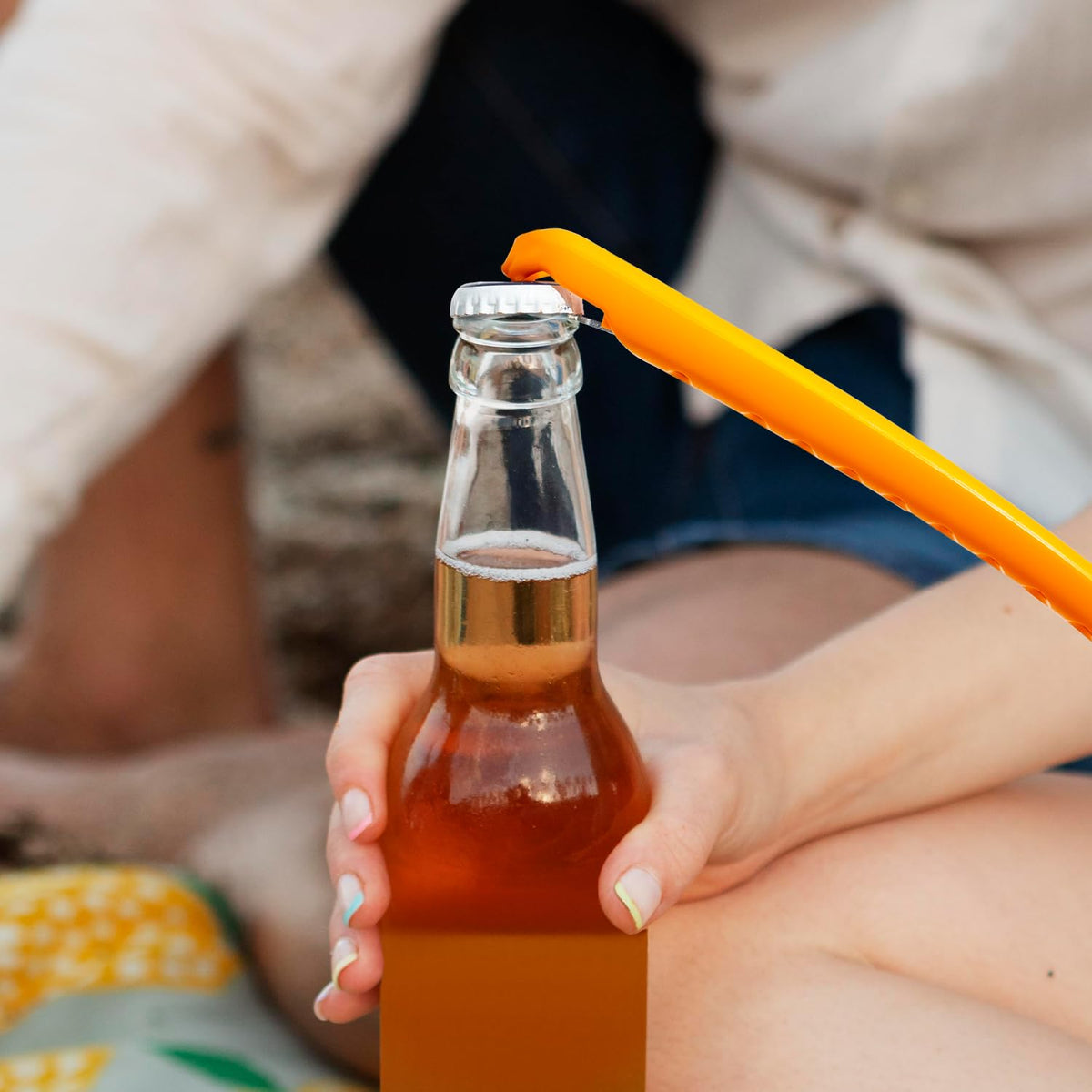 Grill Rescue dishwasher-safe cleaning head simplifies post-meal cleanup.