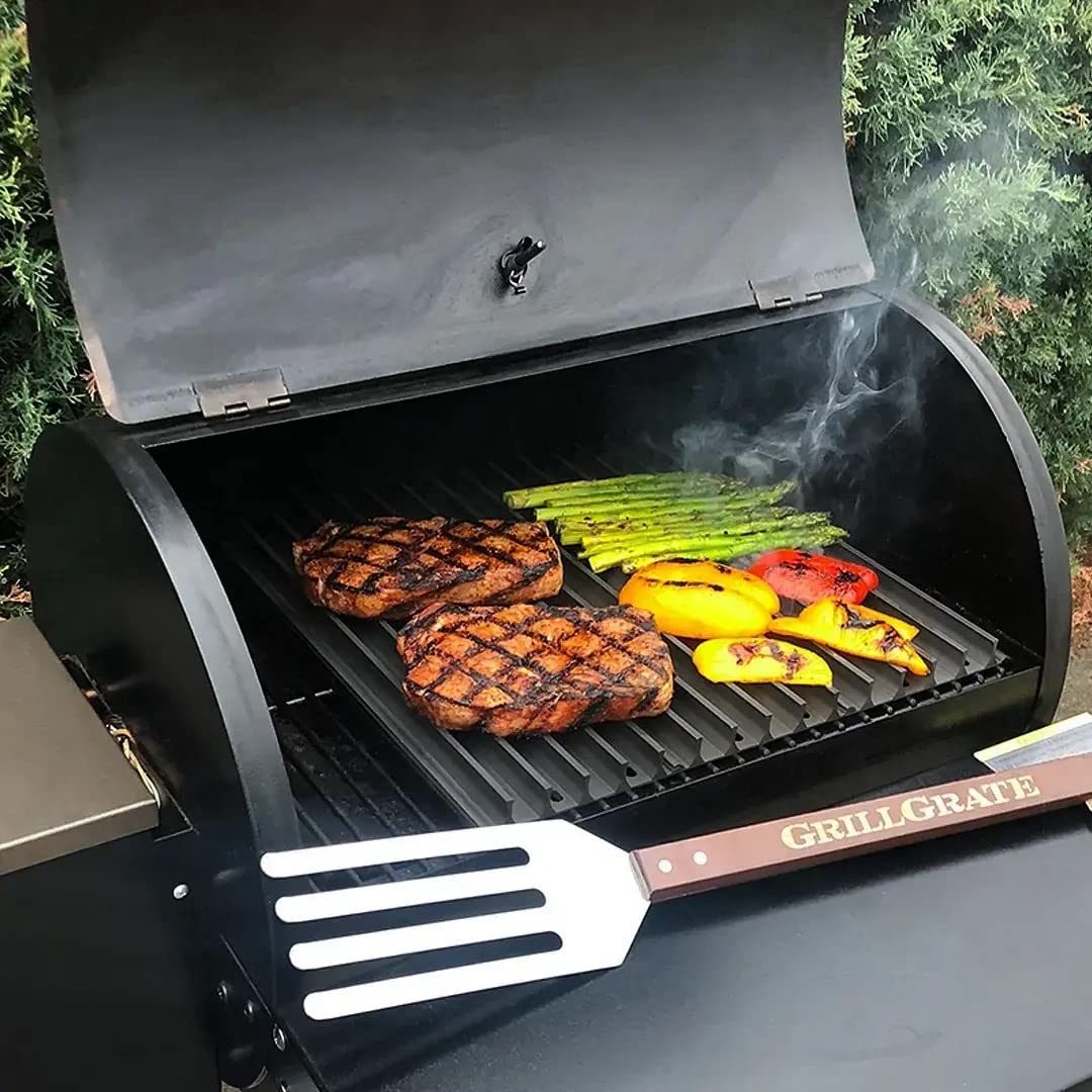 GrillGrate Sear Station panel 02 reduces flare-ups for cleaner cooking
