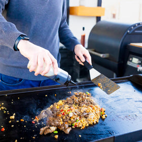 GRiLLiT thick sauce-friendly brush ideal for rich marinades.