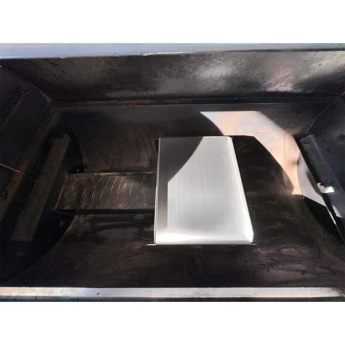 Grilltonic replacement heat deflector simplifies installation in Pit Boss.
