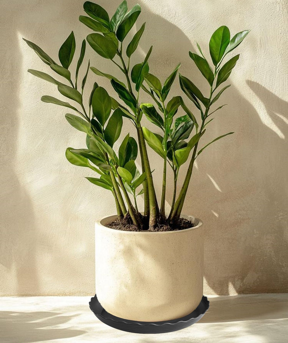 Grjoprt garden setup showing pair fits pots neatly and cleanly.