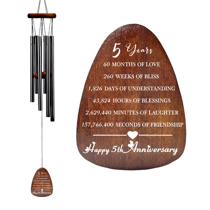 Gtizry wind chime with wooden pendant for garden ambiance.