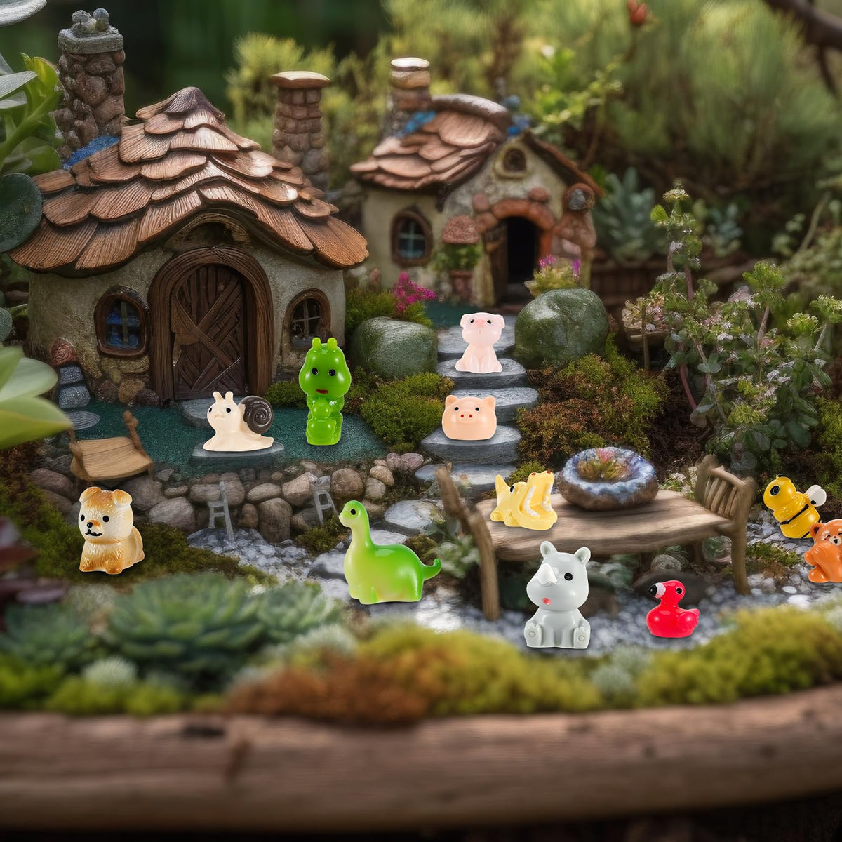 Guiqulai miniature animals help tell stories in dioramas and setups.