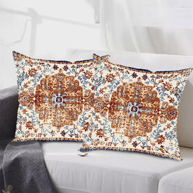 Gujiahone indoor-outdoor decor setup with 18x18 pillow covers.