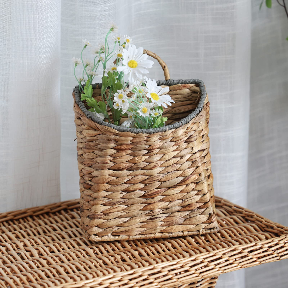GYASVWU wall-hanging garden decor suitable for indoor and outdoor spaces.