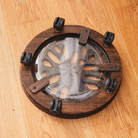 GZQWDC ready-to-use plant stand with no assembly.